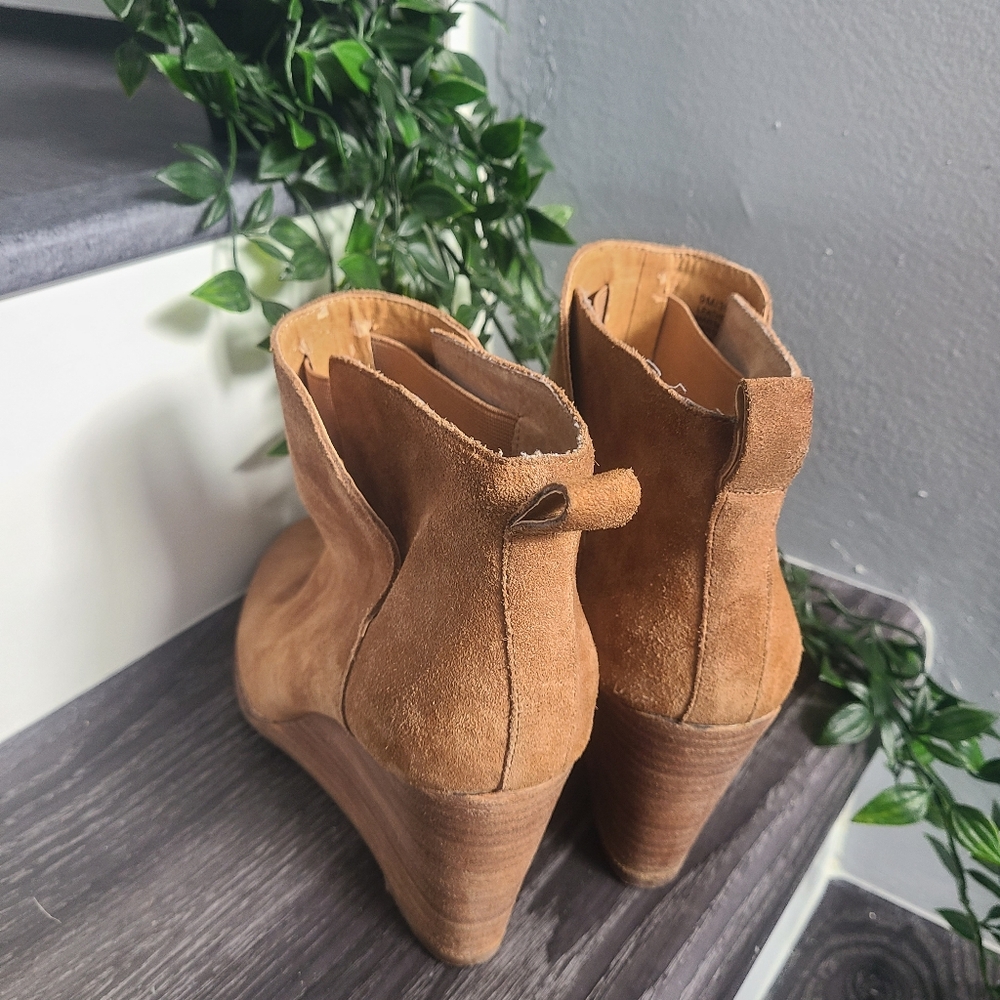 Lucky Brand Ankle Boots - Picture 5 of 7